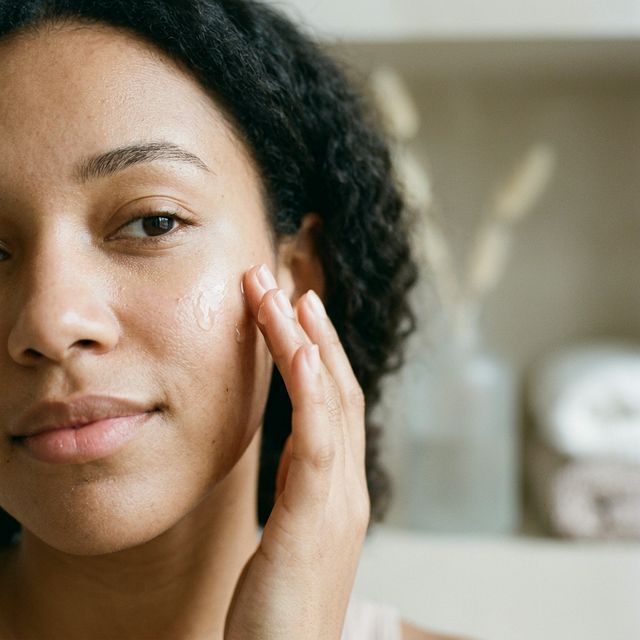 Does Salicylic Acid Help with Acne? Unveiling the Science and Securing Clear Skin