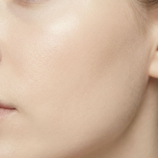 How to Close Pores Permanently: Myth vs. Reality in Skincare